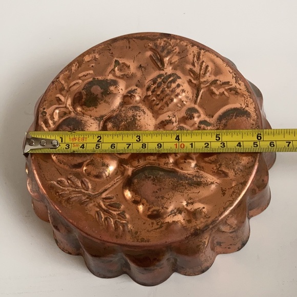 Vintage 60s copper jelly mould with fruit pattern. Copper wall hanging. - Picture 8 of 10